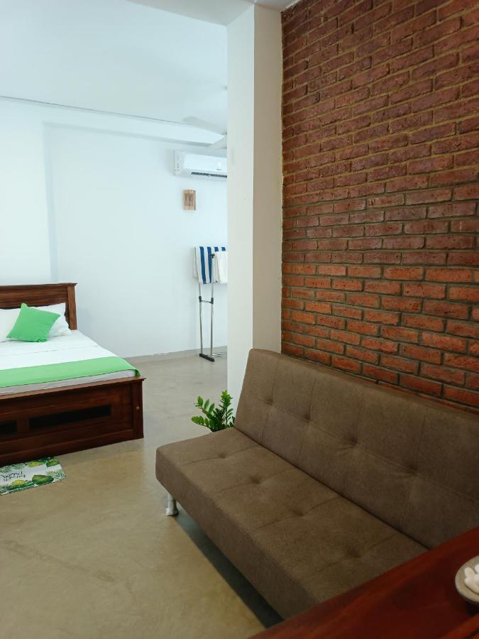 Lily Holiday Apartments Hikkaduwa Camera foto