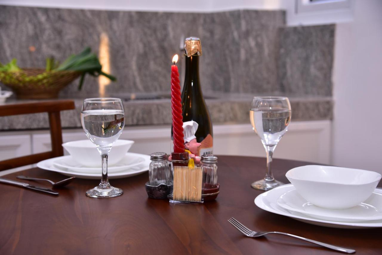 Lily Holiday Apartments Hikkaduwa Esterno foto